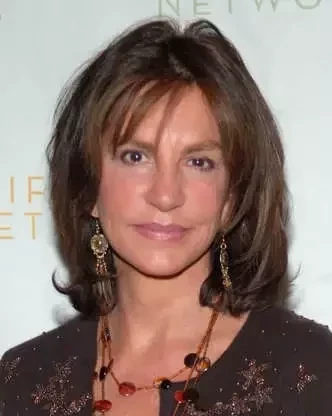 Confira 10 famosos que deram seus filhos para adoção e você não sabia - imagem 76094