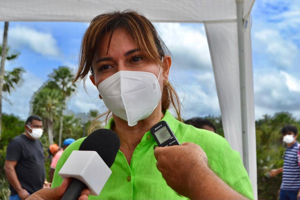Prefeita Ivanária Sampaio entrega ponte na localidade Capitão de Campos - Imagem 6