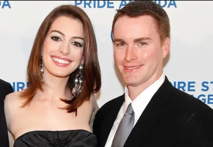 Famosos com parentes gays 