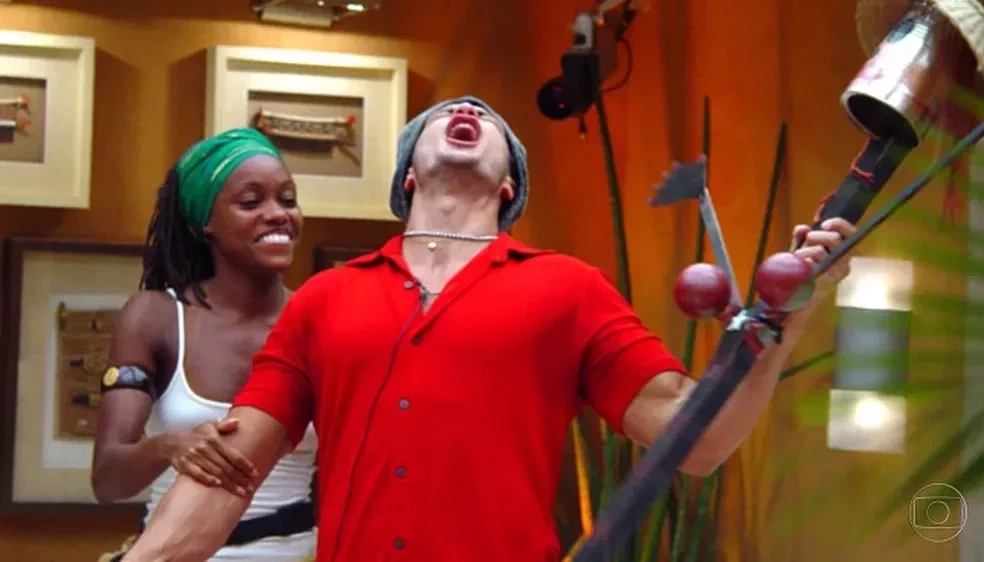 1 - Duas edições no mesmo ano