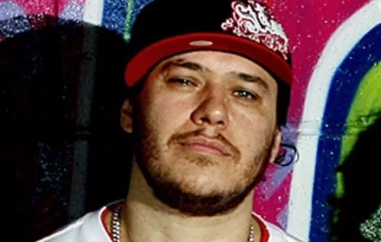 Vítimas da depressão: Relembre 10 famosos que tiraram a própria vida