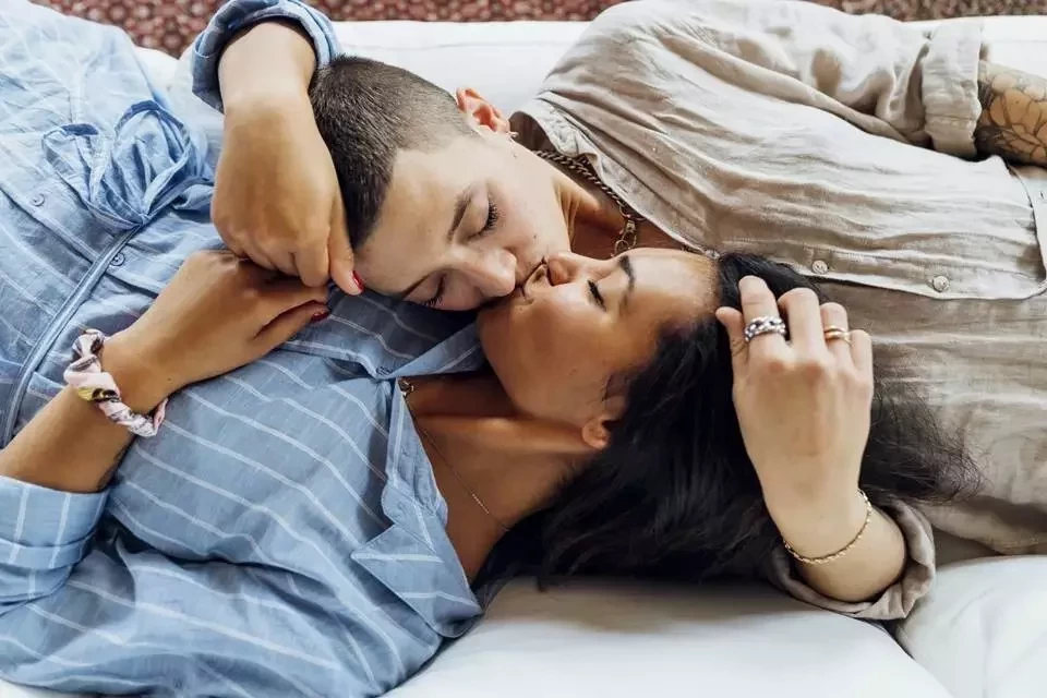 Se solte! Aprenda 5 atitudes de milhões para arrasar na hora do sexo - imagem 81153