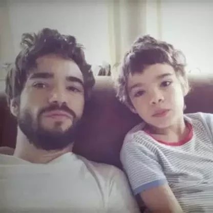 Conheça 20 filhos de famosos que são praticamente cópias de seus papais - imagem 82115