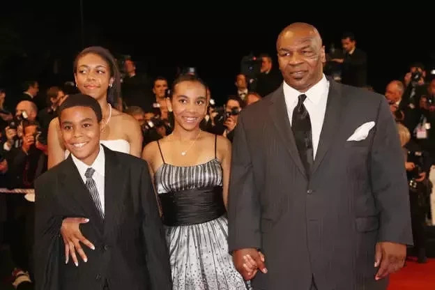 Até 32! Listamos 10 famosos brasileiros que têm uma penca de filhos - imagem 79952