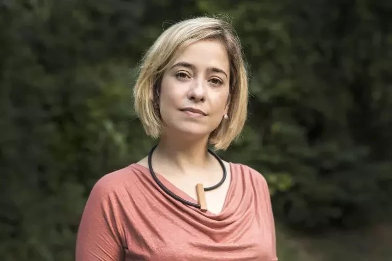 Conheça 7 famosas brasileiras que se casaram adolescentes e você não sabia - imagem 82300