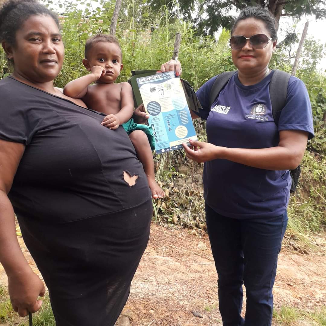 Agentes comunitários de Monsenhor Gil em campo contra o mosquito da dengue - Imagem 3