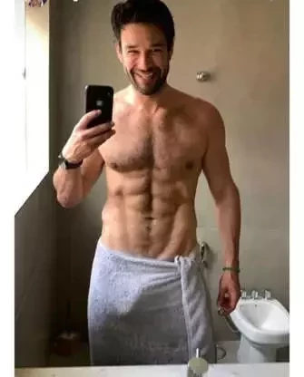 Além de Whindersson! 15 famosos que já posaram quase ou completamente nus - imagem 80343