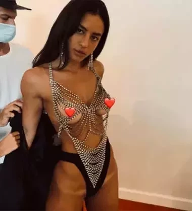 Além de Whindersson! 15 famosos que já posaram quase ou completamente nus - imagem 80350