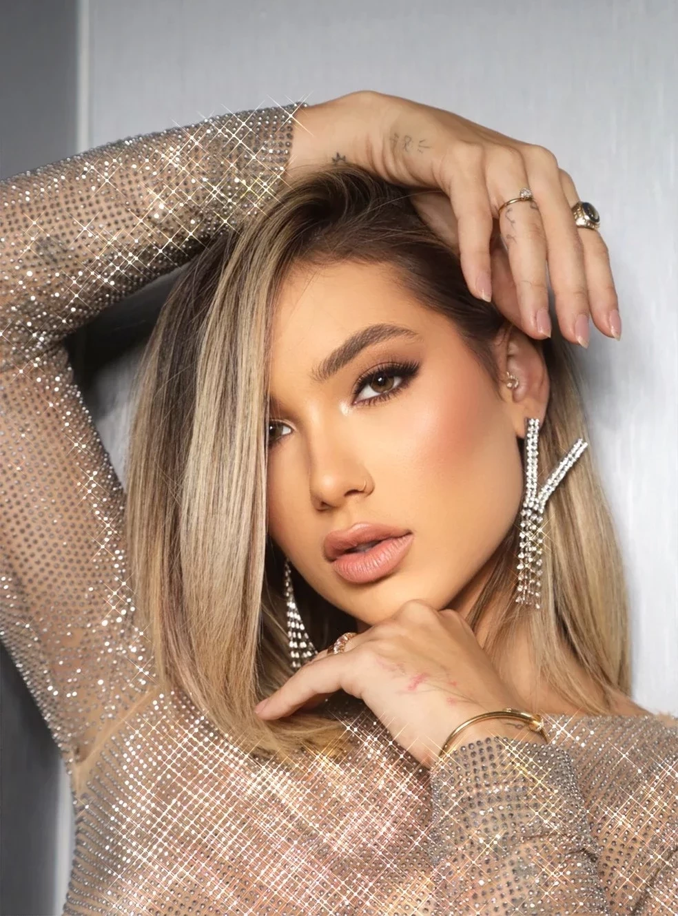 Conheça as esposas dos cantores sertanejos mais famosas na internet; lista - imagem 80546