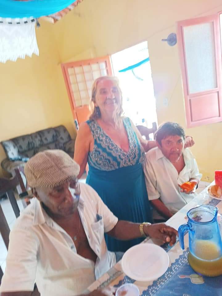 Prefeito João Luiz e vice Evandro prestigiam aniversário em Monsenhor Gil - Imagem 13