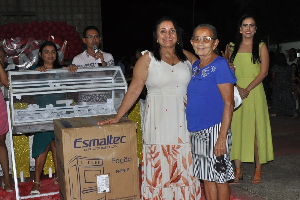 Prefeitura de Hugo Napoleão realiza festa em homenagem às Mães - Imagem 3