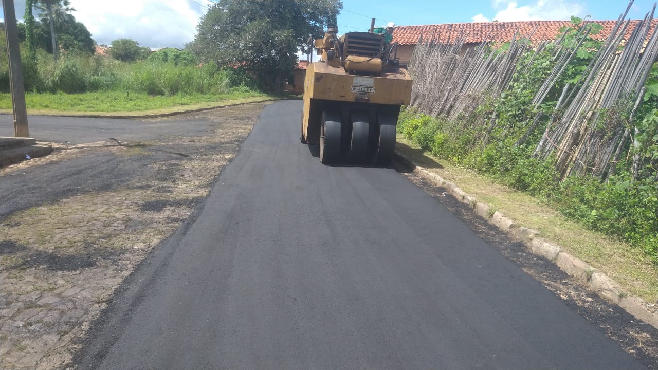 Iniciada a terceira etapa de pavimentação asfáltica em Monsenhor Gil - Imagem 7