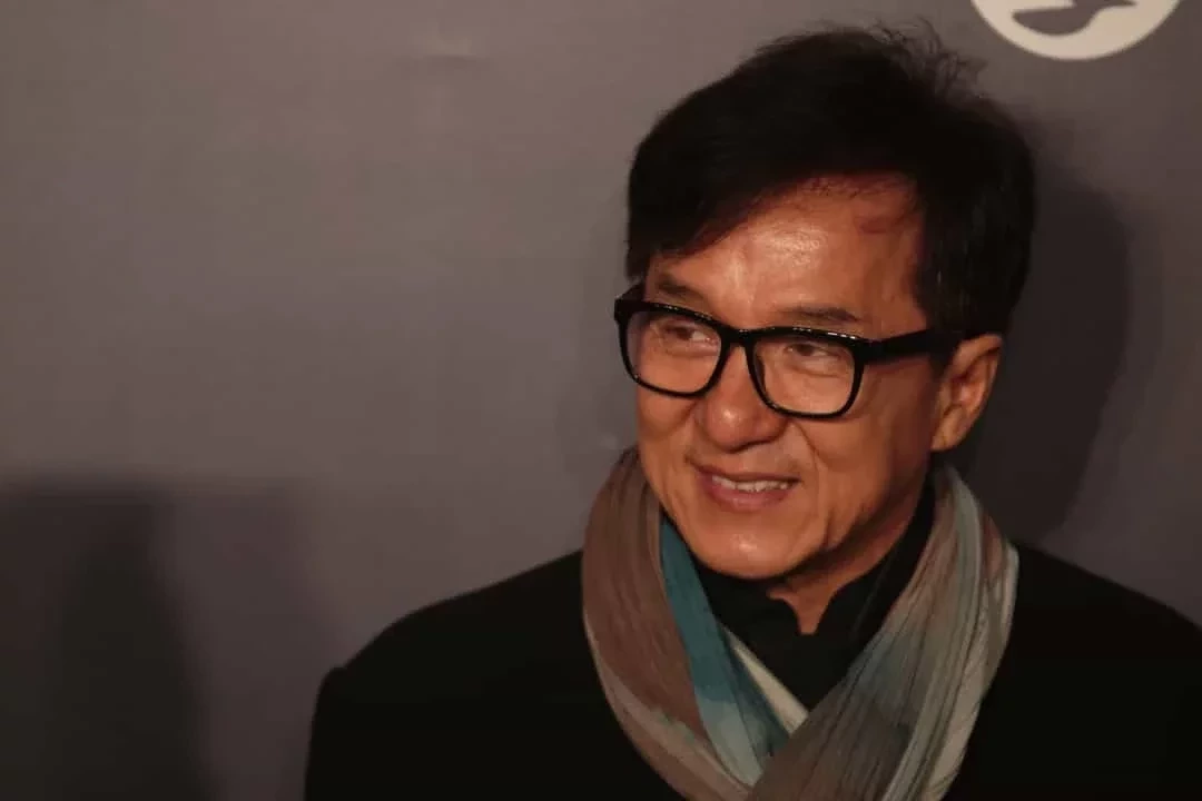 Jackie Chan e outros: 10 celebridades que são filhos de pais criminosos - imagem 84208