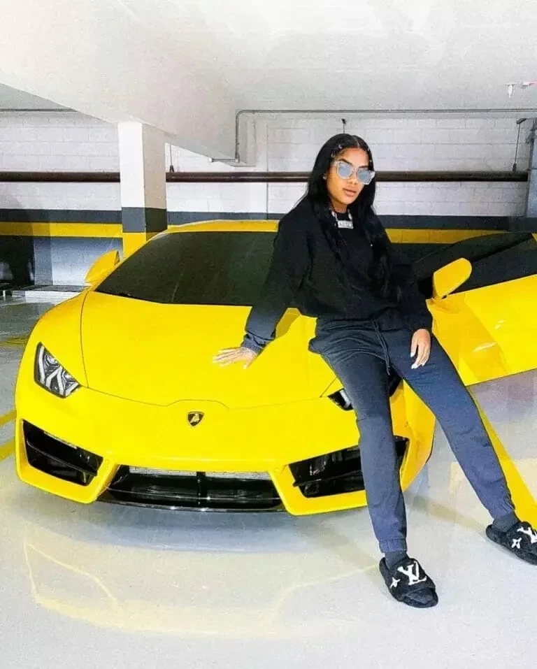 Veja os carrões milionários e luxuosos que os famosos ostentam - imagem 84729