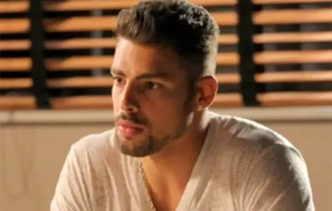 Cauã Reymond- Jorginho 