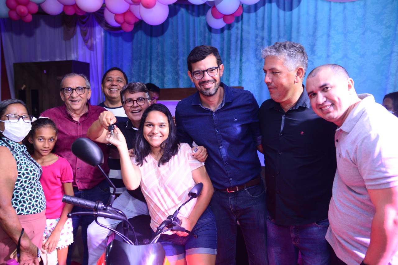 Recorde de público, de brindes festa para as mães de Monsenhor Gil - Imagem 2