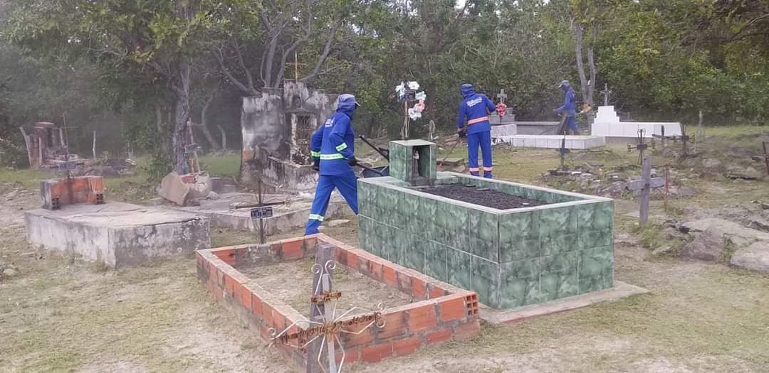 Cemitérios são limpos visando a visitação do Dia das Mães em Monsenhor Gil - Imagem 3