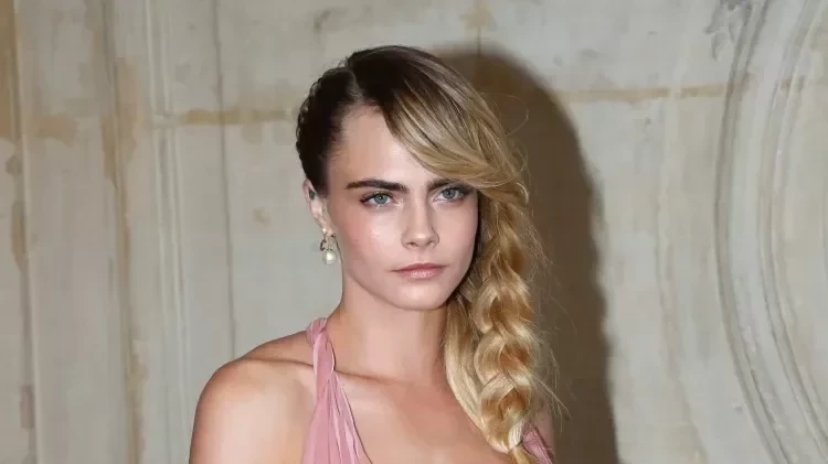 Cara Delevingne 