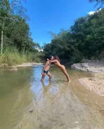 É o amor! Listamos 20 casais para lá de apaixonados do mundo dos famosos - imagem 86719