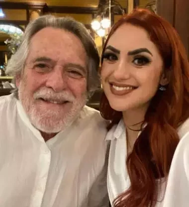 É o amor! Listamos 20 casais para lá de apaixonados do mundo dos famosos - imagem 86718