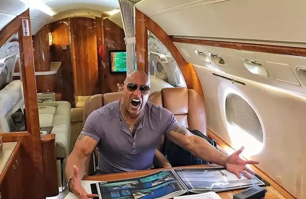 Os jatinhos dos famosos 