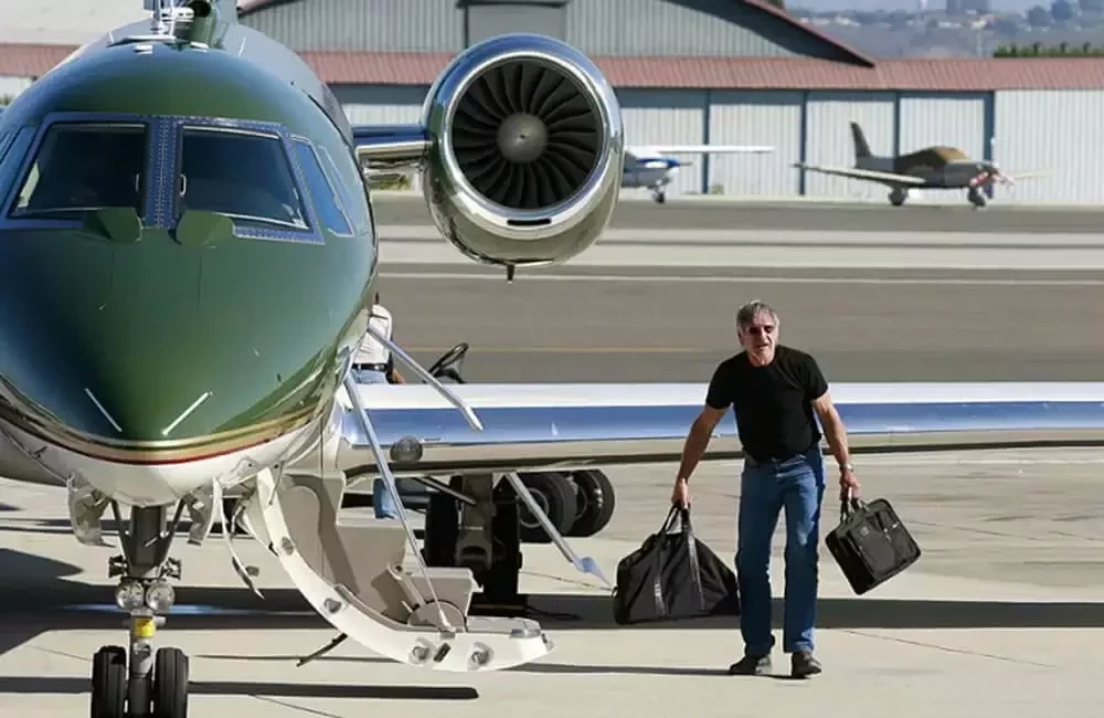 Os jatinhos dos famosos 