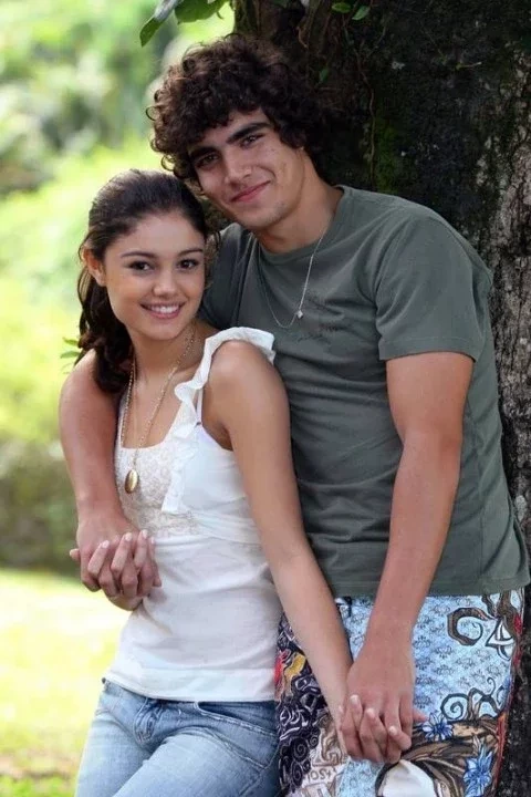 Além de Grazi Massafera, relembre outras namoradas famosas de Caio Castro - imagem 89535