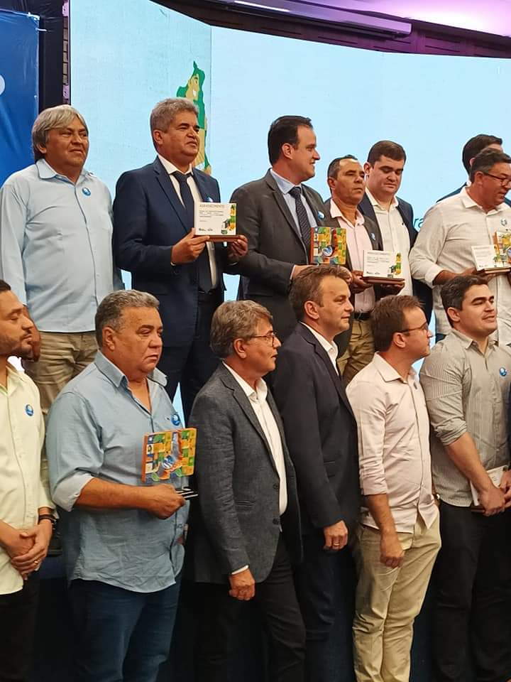Monsenhor Gil participou da premiação do Prêmio Prefeito Empreendedor 2022 - Imagem 9