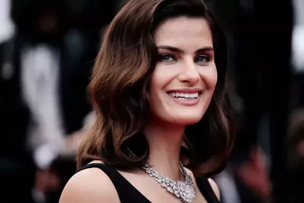 Até 16 anos! Famosos que foram pais na adolescência e você não sabia - imagem 92441