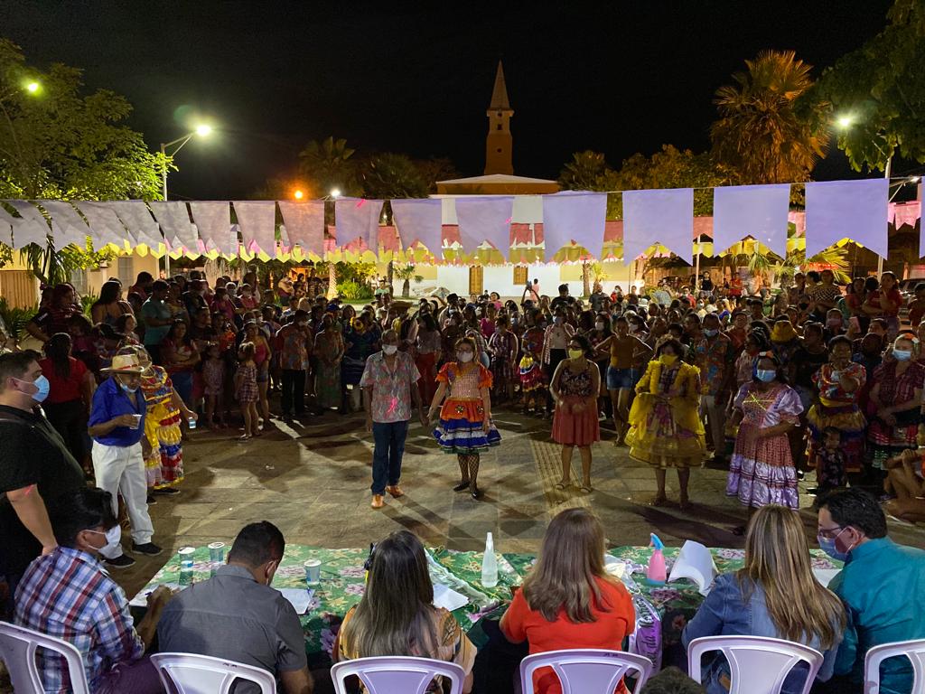 Concurso junino escolhe o Rei e a Rainha da Melhor Idade em Esperantina - Imagem 1