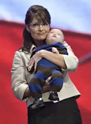 Além de Marcos Mion! 15 Famosos que têm filhos com deficiência  - imagem 92643