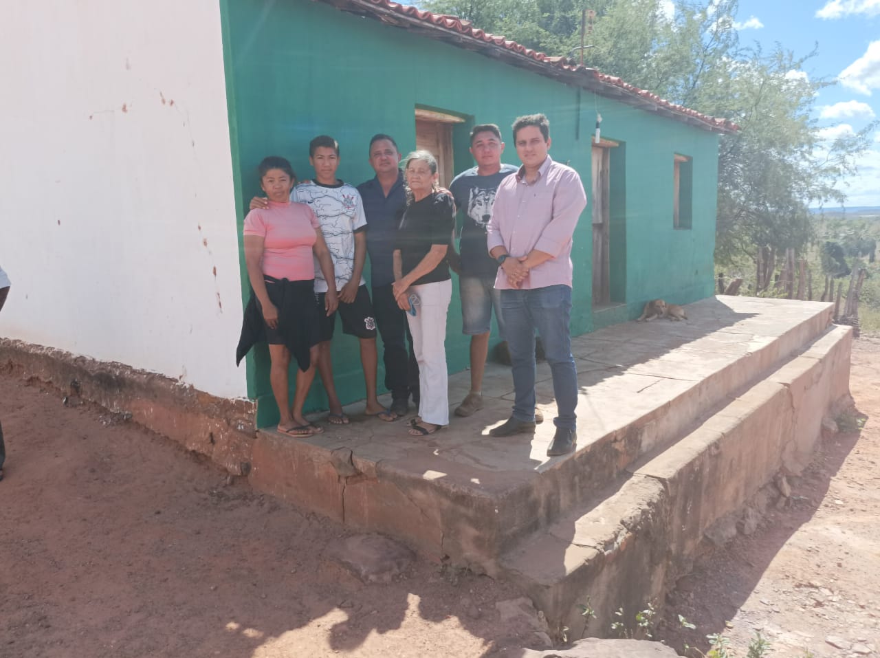 Prefeito Miguel Rodrigues visita localidade Paulista e acompanha obra - Imagem 8