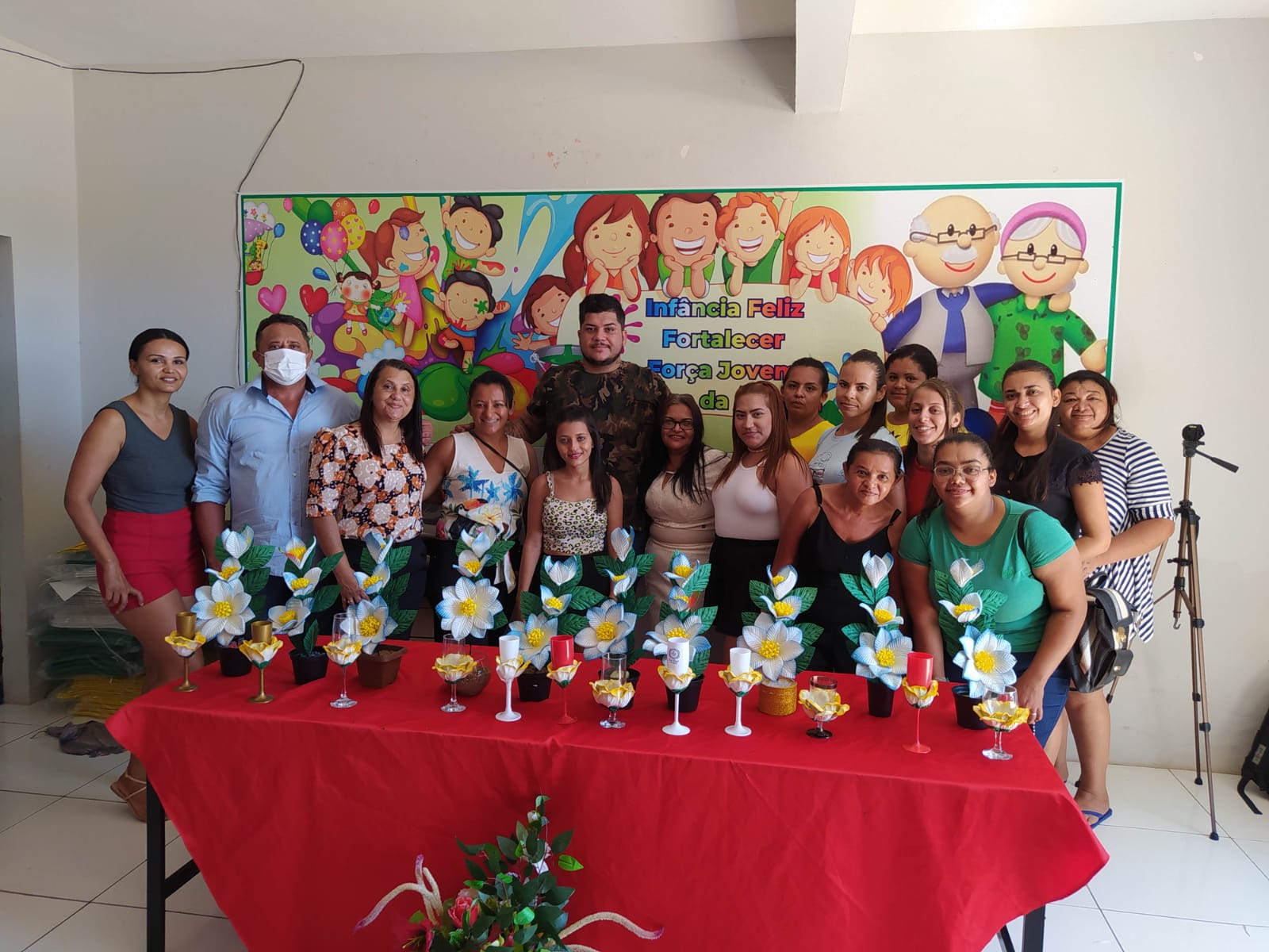 Prefeitura de Itainópolis promove curso de flores e aplique em EVA. - Imagem 1