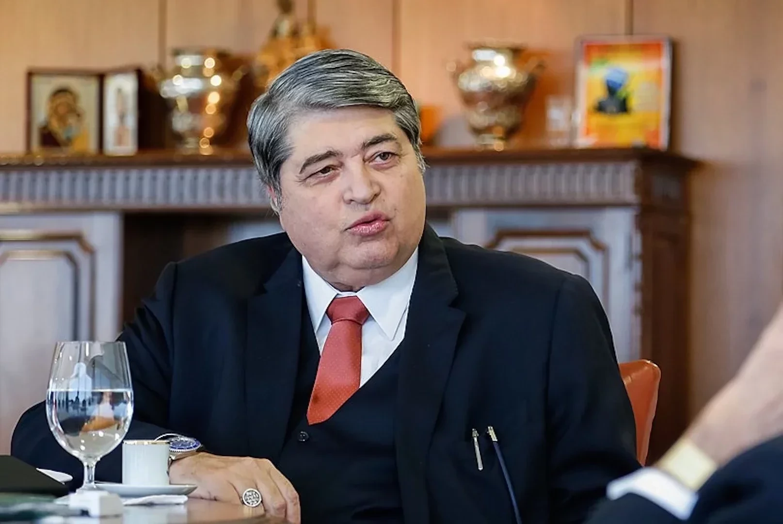 Veja quem são os famosos que a Rede Globo não quer mais ver na emissora - imagem 93852