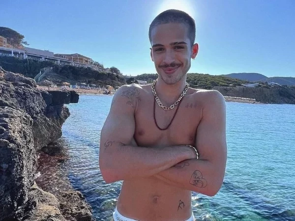 Pegador! Conheça 13 famosas que João Guilherme já beijou