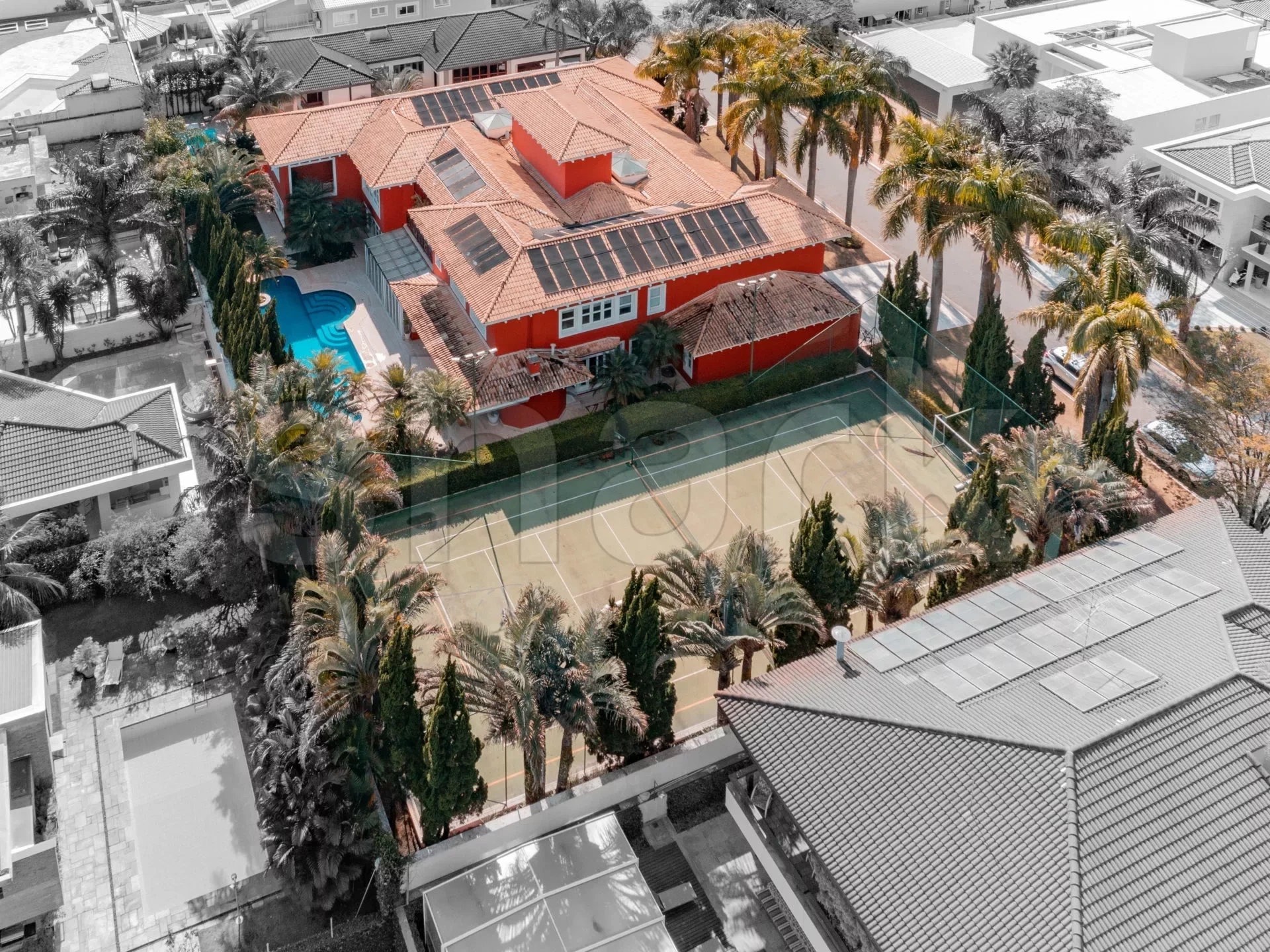 Antiga mansão de Zezé Di Camargo e Zilu é vendida por R$ 23 milhões. Fotos - imagem 94506