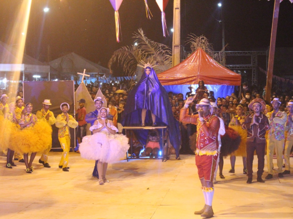 Cidade Junina encerra com apresentações de Quadrilhas e prêmios 