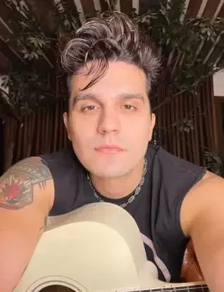 Além de Luva de Pedreiro! 15 famosos que já brigaram com seus empresários - imagem 91113