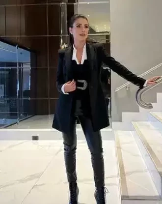 Além de Luva de Pedreiro! 15 famosos que já brigaram com seus empresários - imagem 91120