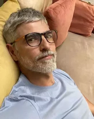 Além de Luva de Pedreiro! 15 famosos que já brigaram com seus empresários - imagem 91108