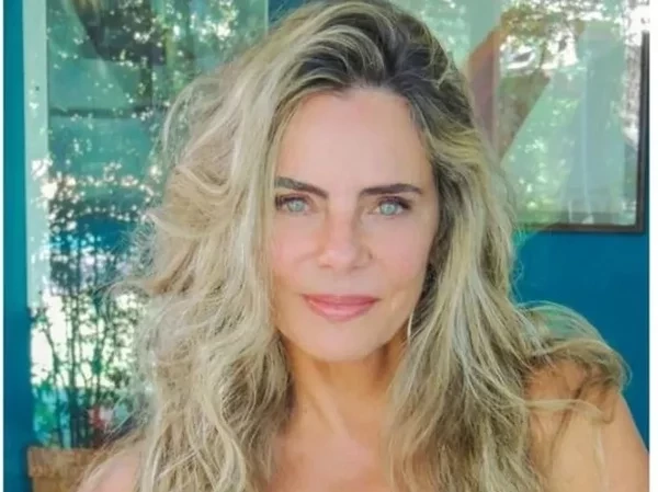 Bruna Lombardi faz 70 anos. Confira curiosidades da aniversariante do dia!