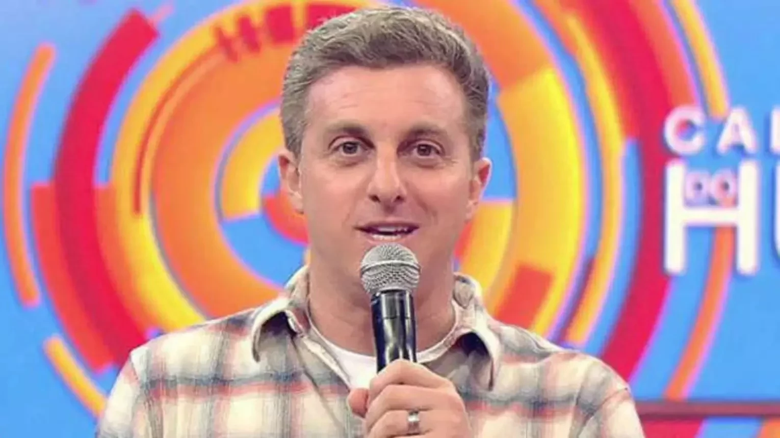 Mudaram muito! Confira o antes e depois de 15 apresentadores de TV - imagem 96883