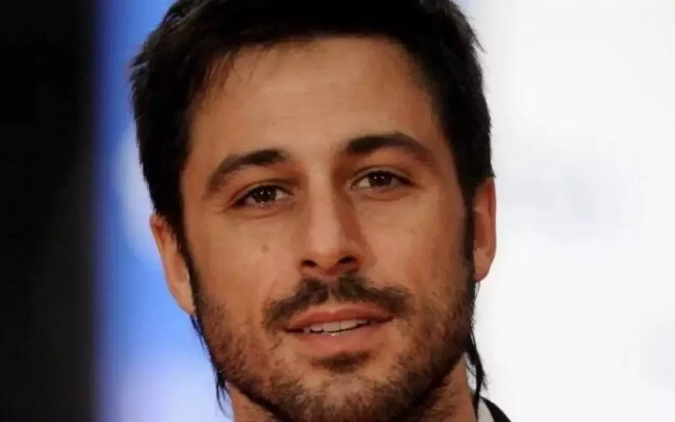 No flagra! Confira 10 famosos que já foram pegos fazendo sexo - imagem 97027