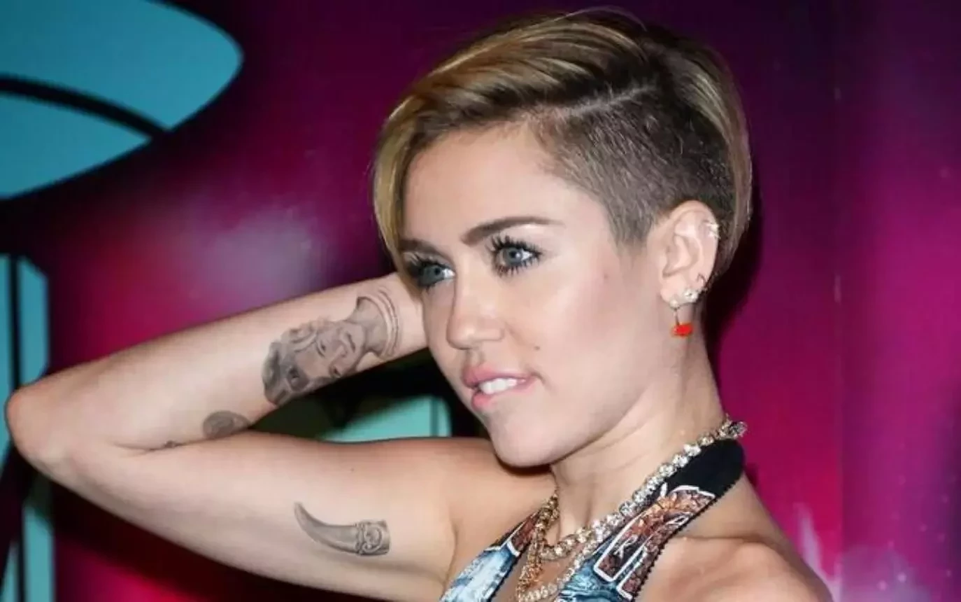 No flagra! Confira 10 famosos que já foram pegos fazendo sexo - imagem 97032