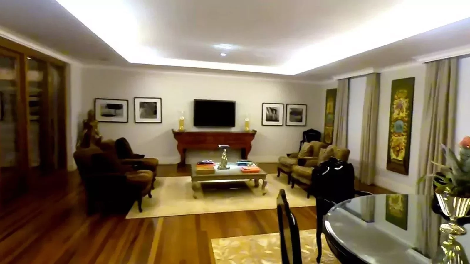 Conheça a luxuosa mansão de Hebe Camargo á venda em São Paulo. Detalhes! - imagem 97814