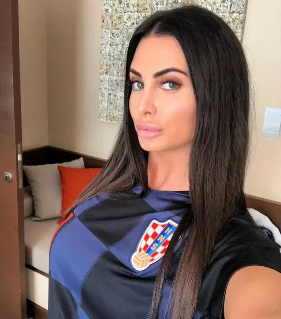 Conheça a seleção de mulheres musas que já roubaram a cena em copa do mundo - imagem 97797