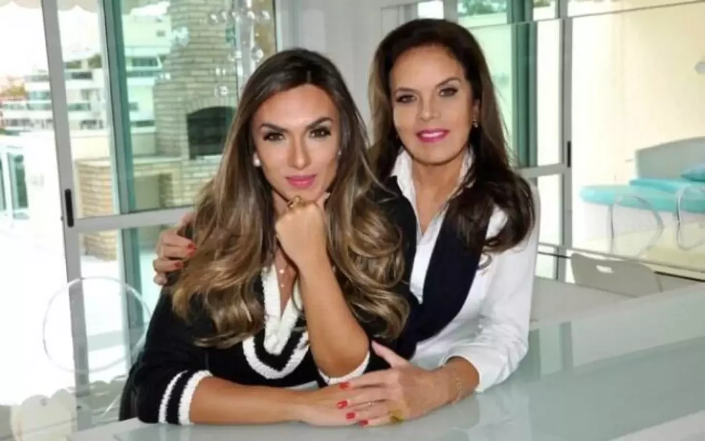 Saradonas e poderosas! Confira 10 mães de celebridades que chamam atenção - imagem 98021