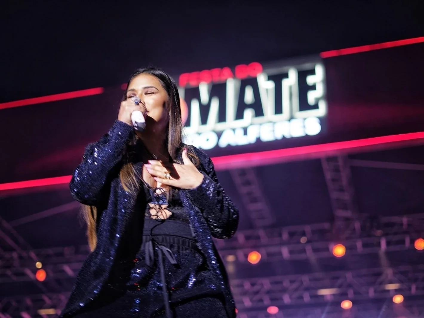 Primeiro show após anúncio de pausa