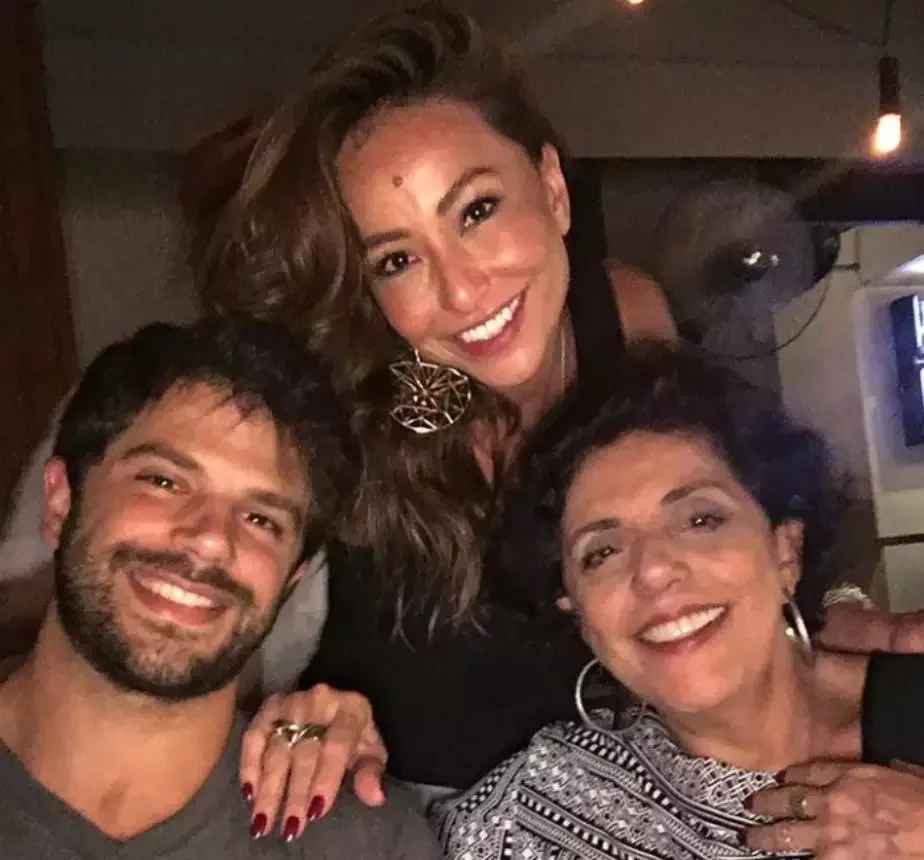 Listamos 24 celebridades brasileiras que são parentes e você não sabia - imagem 95471