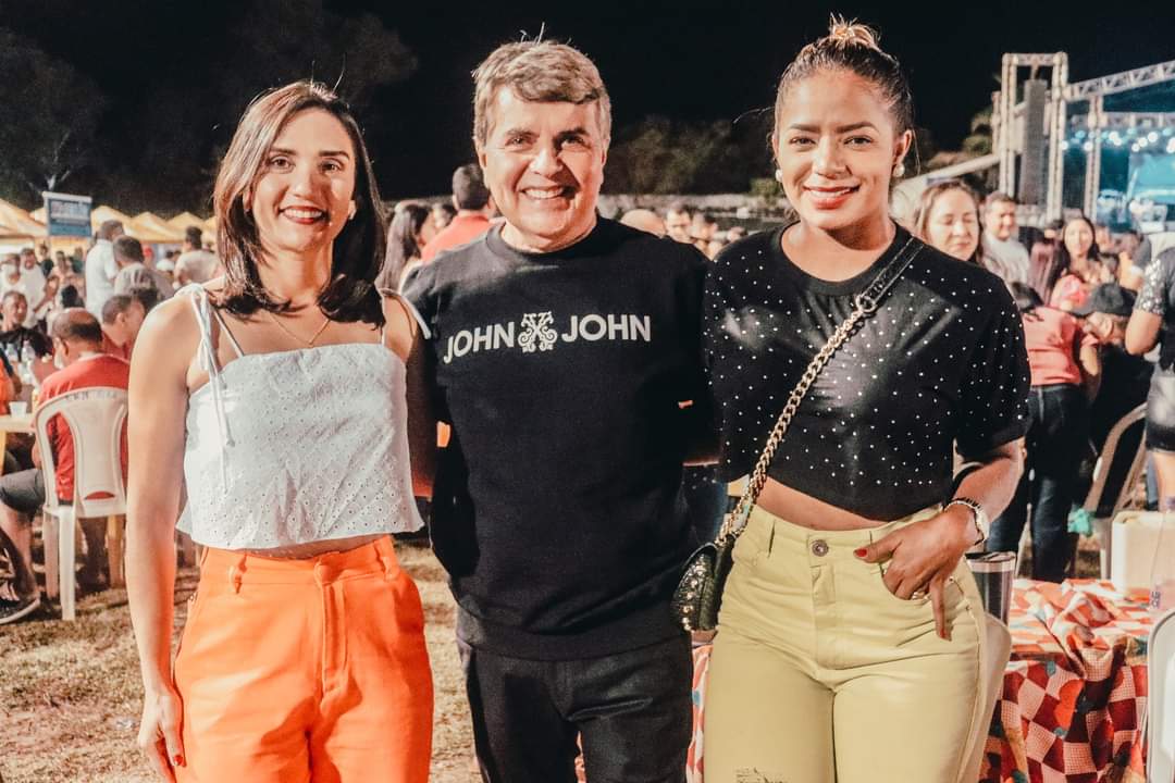 Terceira noite da XX Semana Cultural Torquarto Neto em Monsenhor Gil  - Imagem 5